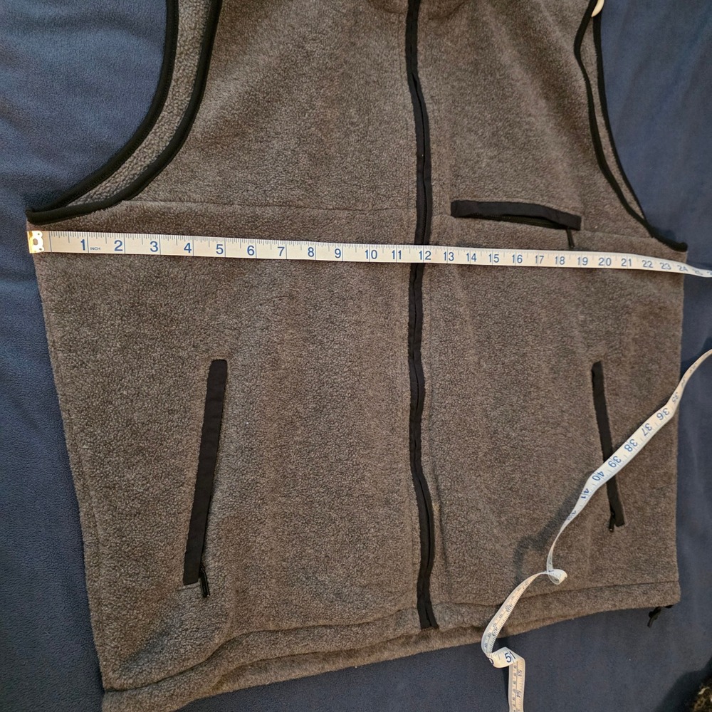 Vintage Eddie Bauer Mens Fleece Vest Size Large Gray Full Zip USA Hiking Outdoor - Picture 7 of 7
